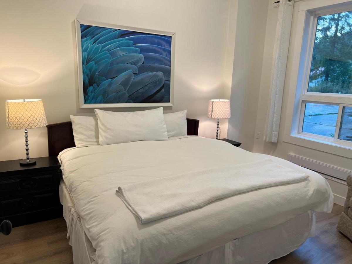 Country Home, Sleeps 6 Pets Friendly Port Alberni Bagian luar foto