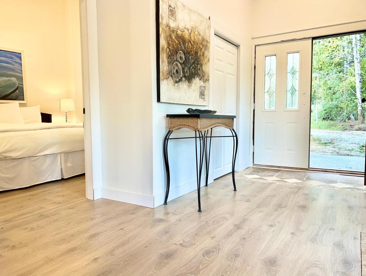 Country Home, Sleeps 6 Pets Friendly Port Alberni Bagian luar foto